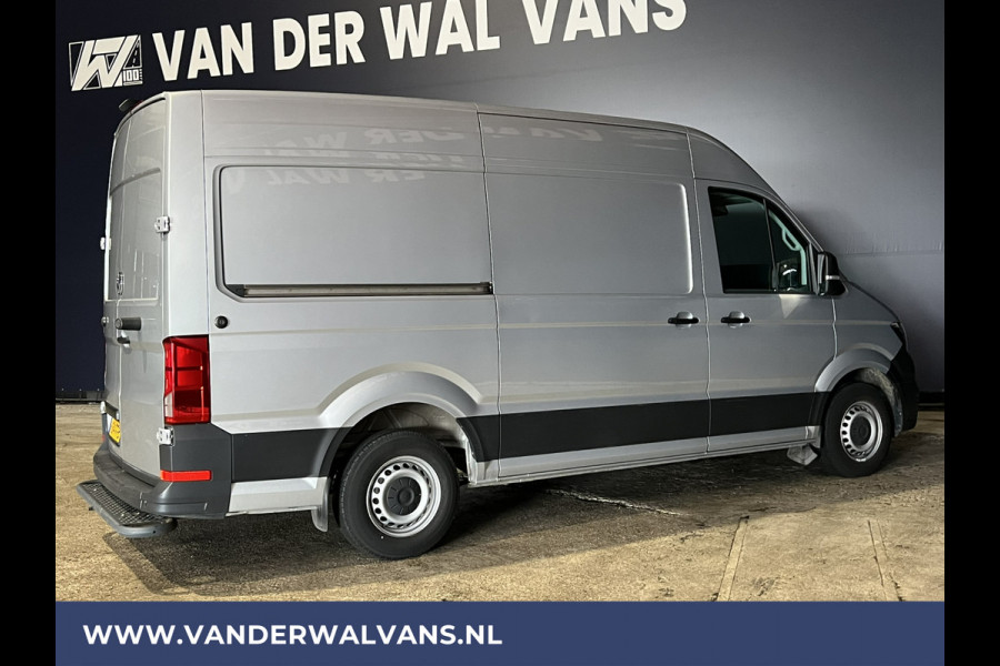 Volkswagen Crafter 2.0 TDI 140 pk L3H3 L2H2 Euro6 Airco | Camera | 3000kg trekvermogen | Apple Carplay Android Auto, CruiseControl, Parkeersensoren, Chauffeursstoel, Bijrijdersbank