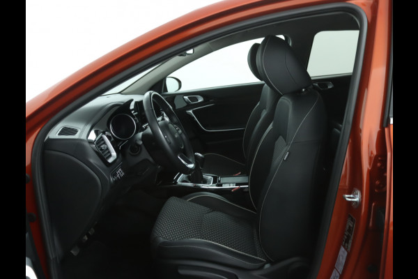 Kia Xceed 1.0 T-GDi DynamicPlusLine - Climate Control - Cruise Control - LED Koplampen - Navigatie - Stoel/Stuur Verwarming - Fabrieksgarantie Tot 2029