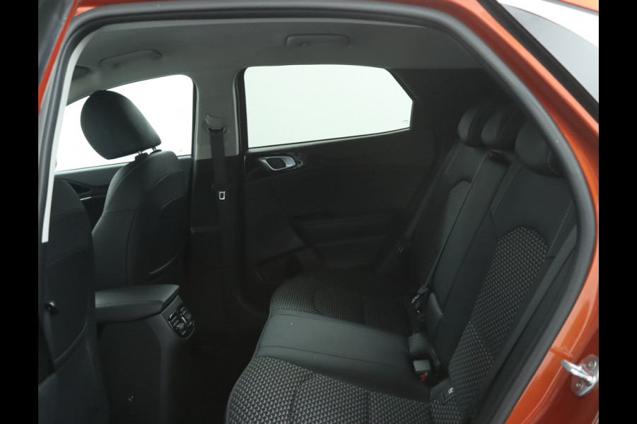 Kia Xceed 1.0 T-GDi DynamicPlusLine - Climate Control - Cruise Control - LED Koplampen - Navigatie - Stoel/Stuur Verwarming - Fabrieksgarantie Tot 2029