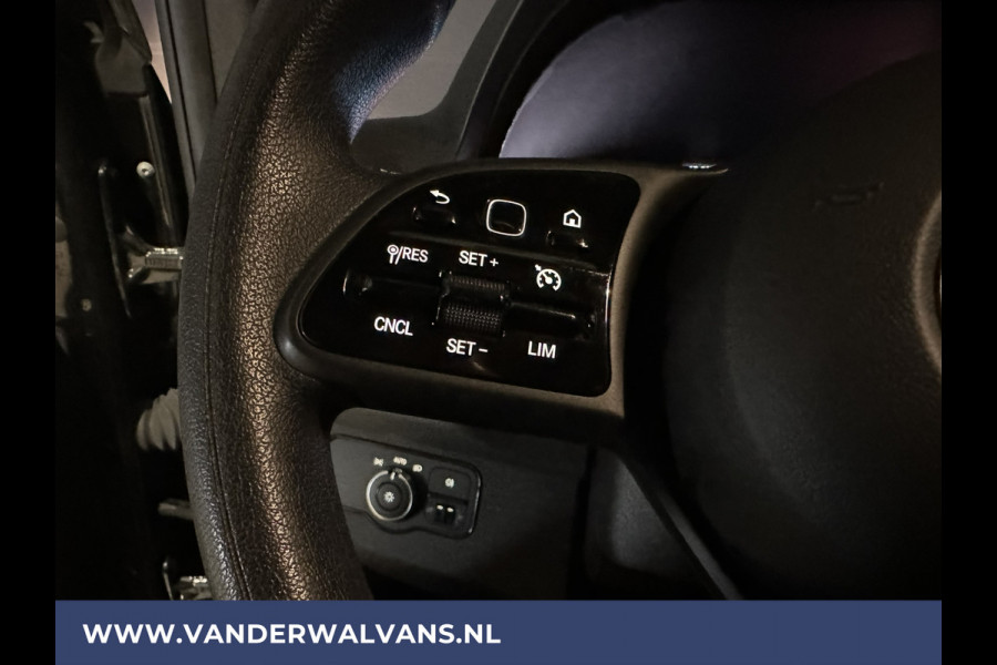 Mercedes-Benz Sprinter 317 CDI 170 pk L3H2 Euro6 Airco | Camera | MBUX | Apple Carplay | Cruisecontrol Chauffeursstoel, Bijrijdersbank, Android Auto, stoelverwarming, MBUX
