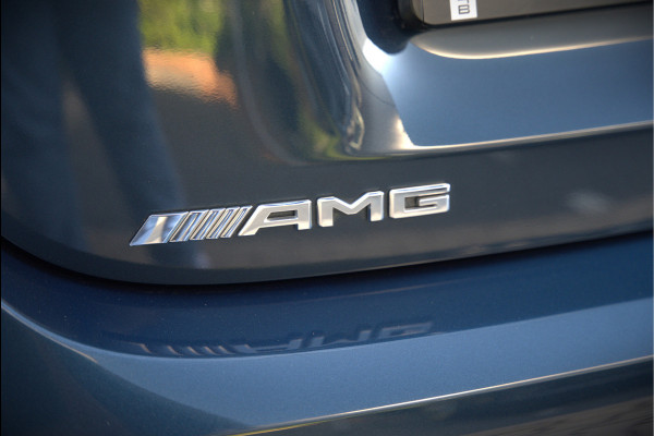 Mercedes-Benz A-Klasse AMG 35 4MATIC Edition 1 | Panoramadak | Burmester | AMG Performance Recaro stoelen | Stoelverwarming | Keyless | Aero pack | Adaptive Cruise Control | Ambiance verlichting | 360 Camera |