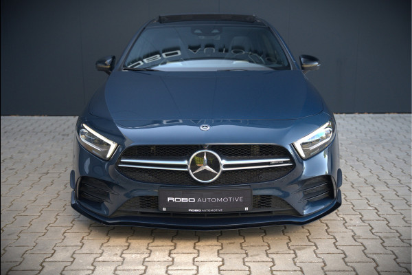 Mercedes-Benz A-Klasse AMG 35 4MATIC Edition 1 | Panoramadak | Burmester | AMG Performance Recaro stoelen | Stoelverwarming | Keyless | Aero pack | Adaptive Cruise Control | Ambiance verlichting | 360 Camera |