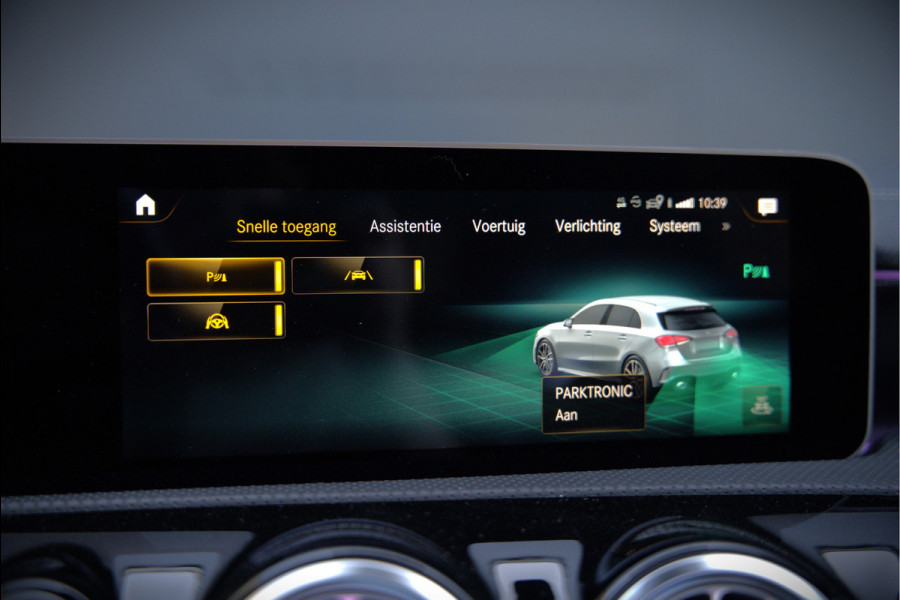 Mercedes-Benz A-Klasse AMG 35 4MATIC Edition 1 | Panoramadak | Burmester | AMG Performance Recaro stoelen | Stoelverwarming | Keyless | Aero pack | Adaptive Cruise Control | Ambiance verlichting | 360 Camera |