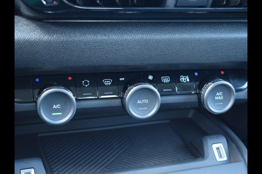 Citroën C4 1.2 Puretech Plus NAVIGATIE & CARPLAY | ACHTERUITRIJCAMERA MET SENSOREN | E.C.C. |