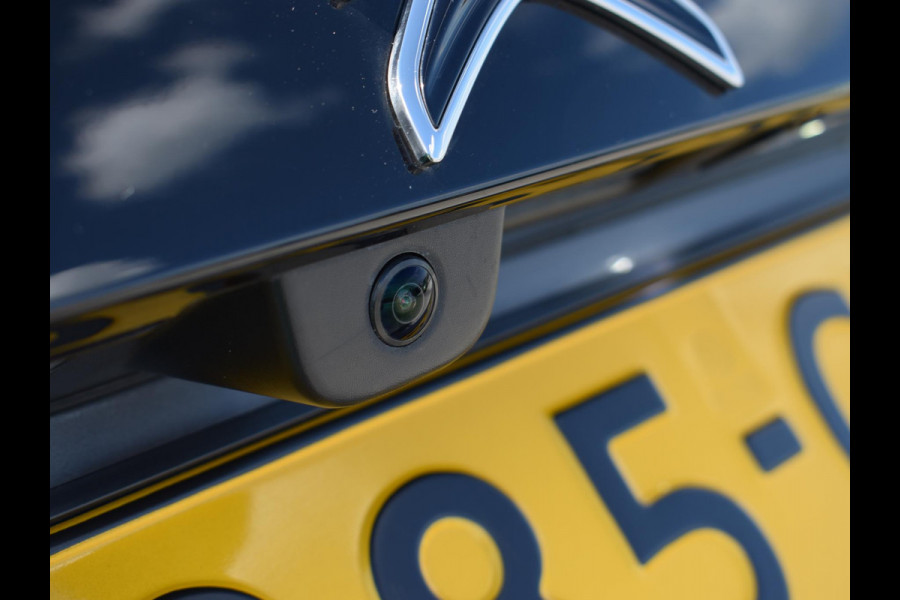 Citroën C4 1.2 Puretech Plus NAVIGATIE & CARPLAY | ACHTERUITRIJCAMERA MET SENSOREN | E.C.C. |
