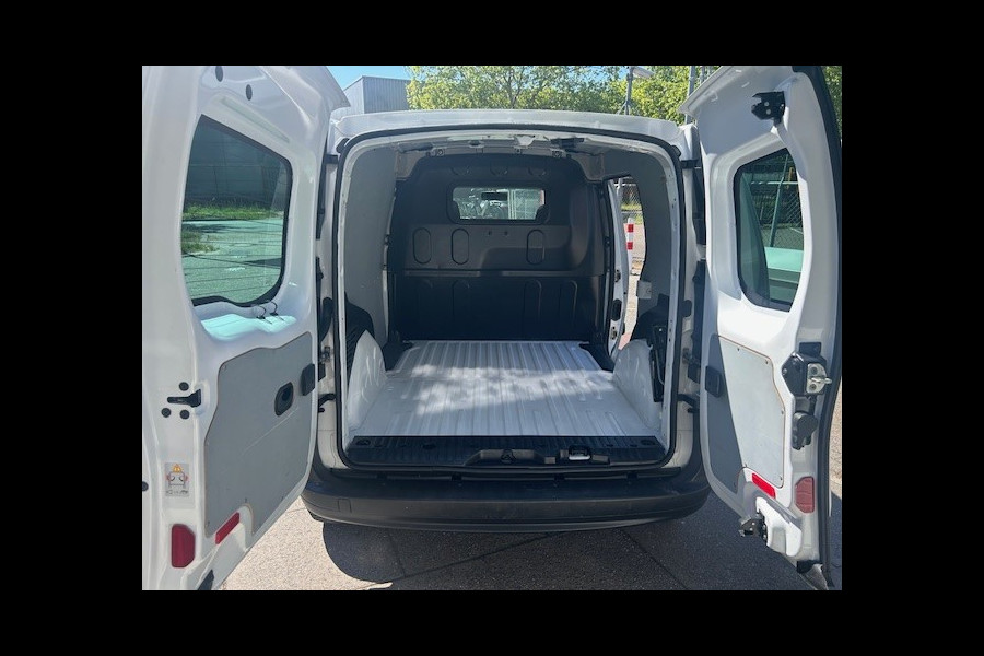 Mercedes-Benz Citan 109 CDI BlueEFFICIENCY Business Ambition AIRCO I NAVI I MISTLAMPEN I ELEKTRISCHE RAMEN & SPIEGELS I 1e EIGENAAR I COMPLETE ONDERHOUDSHISTORIE