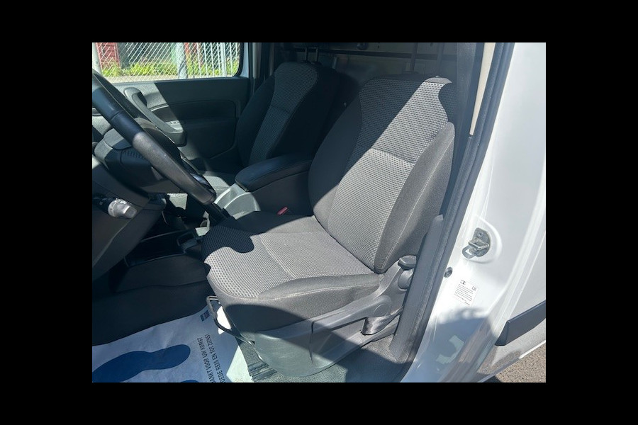 Mercedes-Benz Citan 109 CDI BlueEFFICIENCY Business Ambition AIRCO I NAVI I MISTLAMPEN I ELEKTRISCHE RAMEN & SPIEGELS I 1e EIGENAAR I COMPLETE ONDERHOUDSHISTORIE