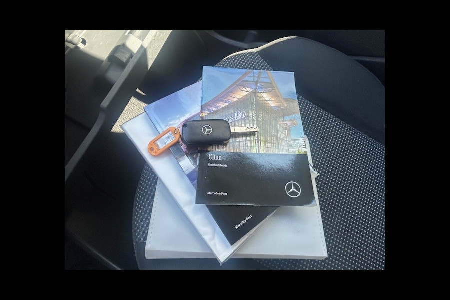 Mercedes-Benz Citan 109 CDI BlueEFFICIENCY Business Ambition AIRCO I NAVI I MISTLAMPEN I ELEKTRISCHE RAMEN & SPIEGELS I 1e EIGENAAR I COMPLETE ONDERHOUDSHISTORIE