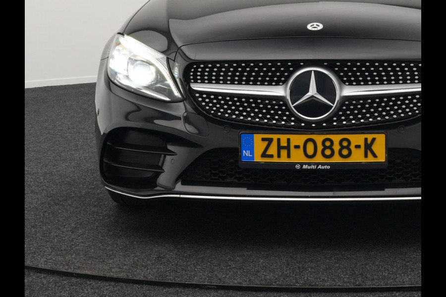 Mercedes-Benz C-Klasse Estate 180 Business Solution AMG Plus Upgrade Edition | Multibeam LED | Virtual | Apple Carplay | Afneembare Trekhaak | Alcantara Sportstoelen Verwarmd | Sfeerverlichting | Camera | 18"L.M |