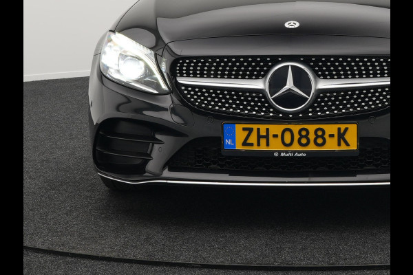 Mercedes-Benz C-Klasse Estate 180 Business Solution AMG Plus Upgrade Edition | Multibeam LED | Virtual | Apple Carplay | Afneembare Trekhaak | Alcantara Sportstoelen Verwarmd | Sfeerverlichting | Camera | 18"L.M |