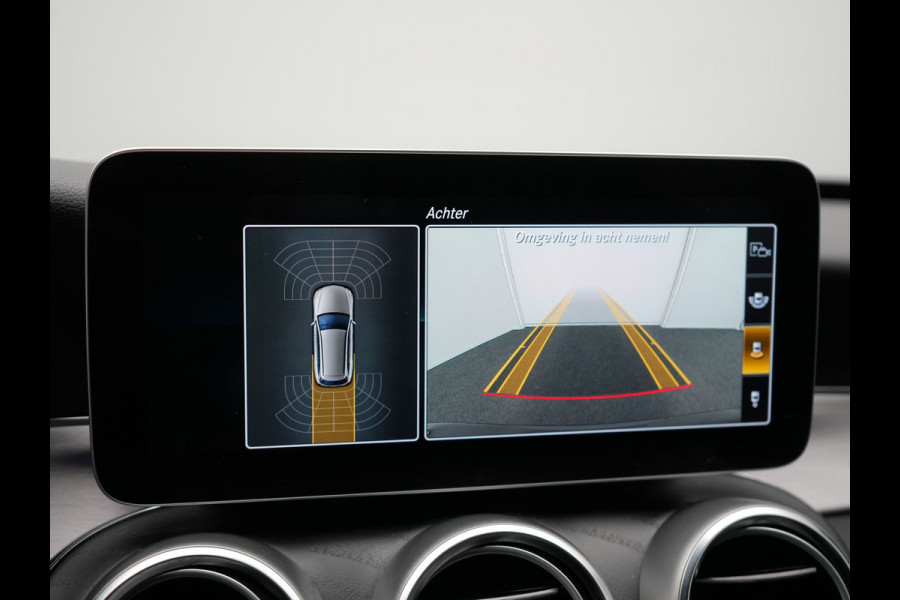 Mercedes-Benz C-Klasse Estate 180 Business Solution AMG Plus Upgrade Edition | Multibeam LED | Virtual | Apple Carplay | Afneembare Trekhaak | Alcantara Sportstoelen Verwarmd | Sfeerverlichting | Camera | 18"L.M |