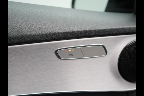 Mercedes-Benz C-Klasse Estate 180 Business Solution AMG Plus Upgrade Edition | Multibeam LED | Virtual | Apple Carplay | Afneembare Trekhaak | Alcantara Sportstoelen Verwarmd | Sfeerverlichting | Camera | 18"L.M |