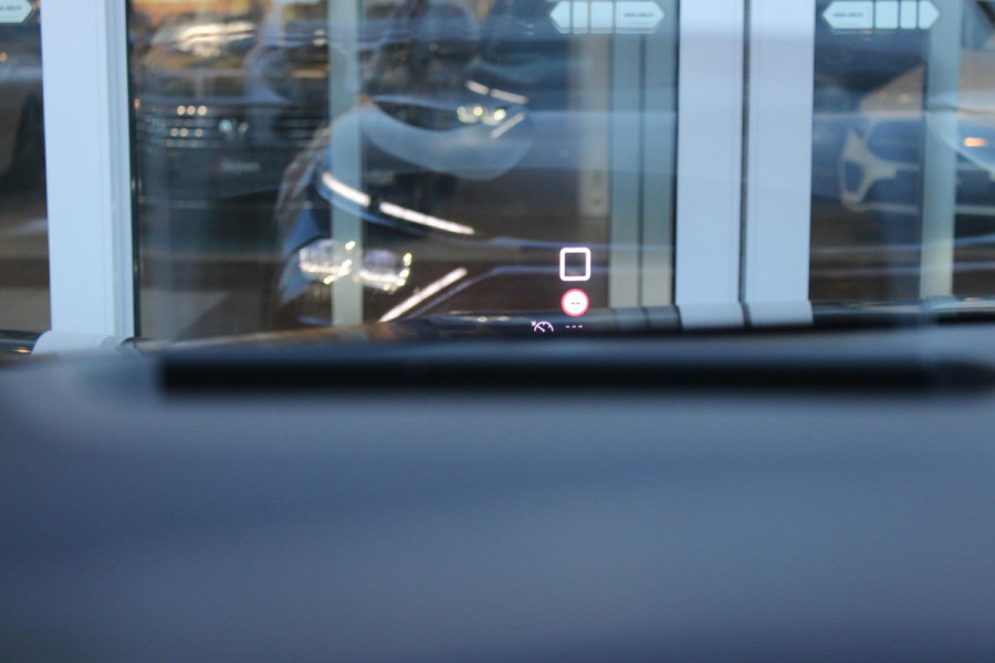 Citroën C4 1.2 130PK FEEL PACK | NAVIGATIE | HEAD UP DISPLAY | ACHTERUITRIJ CAMERA | APPLE CARPLAY/ANDROID AUTO | 18" LICHTMETALEN VELGEN | PARKEER SENSOREN | CLIMATE CONTROL | AFNEEMBARE TREKHAAK | EXTRA GETINTE ACHTER RUITEN |