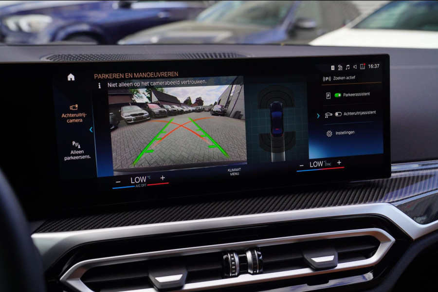 BMW 3-serie 330e xDrive M-pakket | BMW LED | Adaptieve Cruise | Camera | Harman/Kardon | Carbon | Driving Assistant | Active Guard