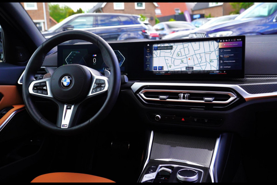 BMW 3-serie 330e xDrive M-pakket | BMW LED | Adaptieve Cruise | Camera | Harman/Kardon | Carbon | Driving Assistant | Active Guard