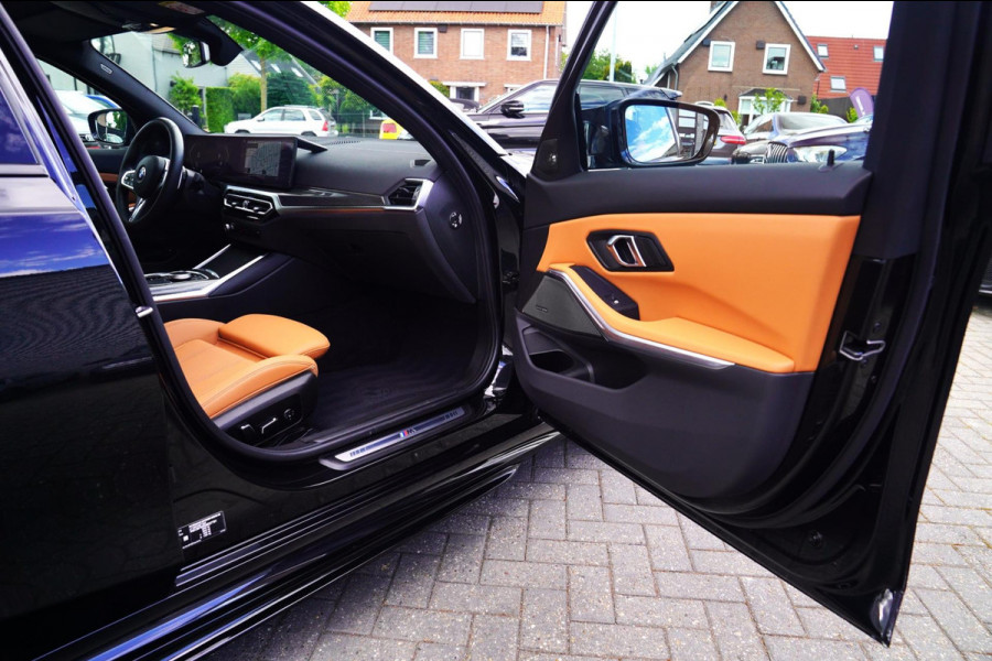 BMW 3-serie 330e xDrive M-pakket | BMW LED | Adaptieve Cruise | Camera | Harman/Kardon | Carbon | Driving Assistant | Active Guard