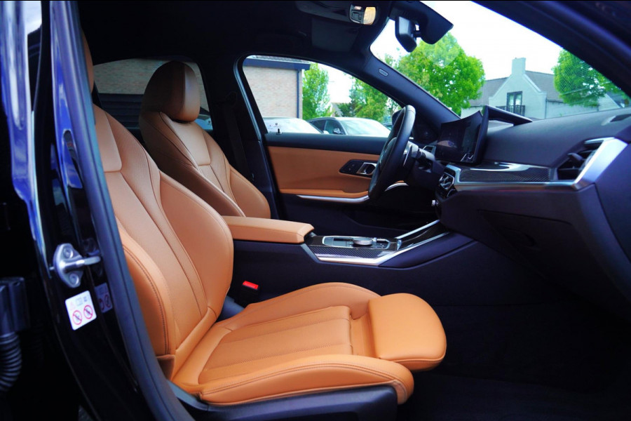 BMW 3-serie 330e xDrive M-pakket | BMW LED | Adaptieve Cruise | Camera | Harman/Kardon | Carbon | Driving Assistant | Active Guard
