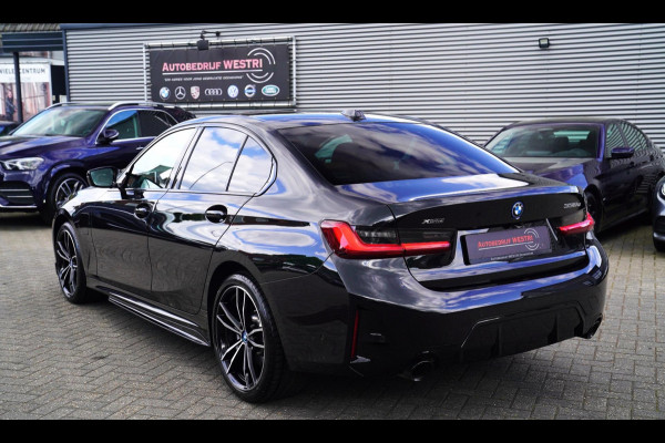 BMW 3-serie 330e xDrive M-pakket | BMW LED | Adaptieve Cruise | Camera | Harman/Kardon | Carbon | Driving Assistant | Active Guard