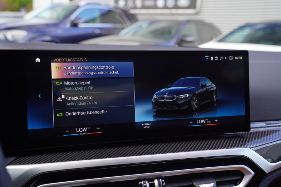 BMW 3-serie 330e xDrive M-pakket | BMW LED | Adaptieve Cruise | Camera | Harman/Kardon | Carbon | Driving Assistant | Active Guard