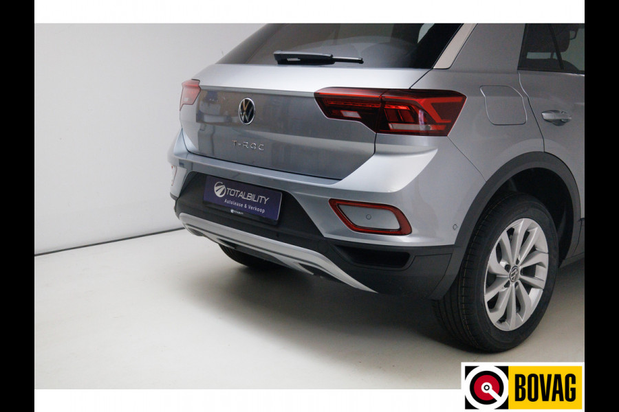 Volkswagen T-Roc 1.5 TSI Business Edition 150 PK | Stoel- Stuurverw. | IQdrive | Aut. inparkeren | Camera Dodehoek detectie, Navigatie, PDC V+A, Virtual cockpit, 4x op voorrraad!