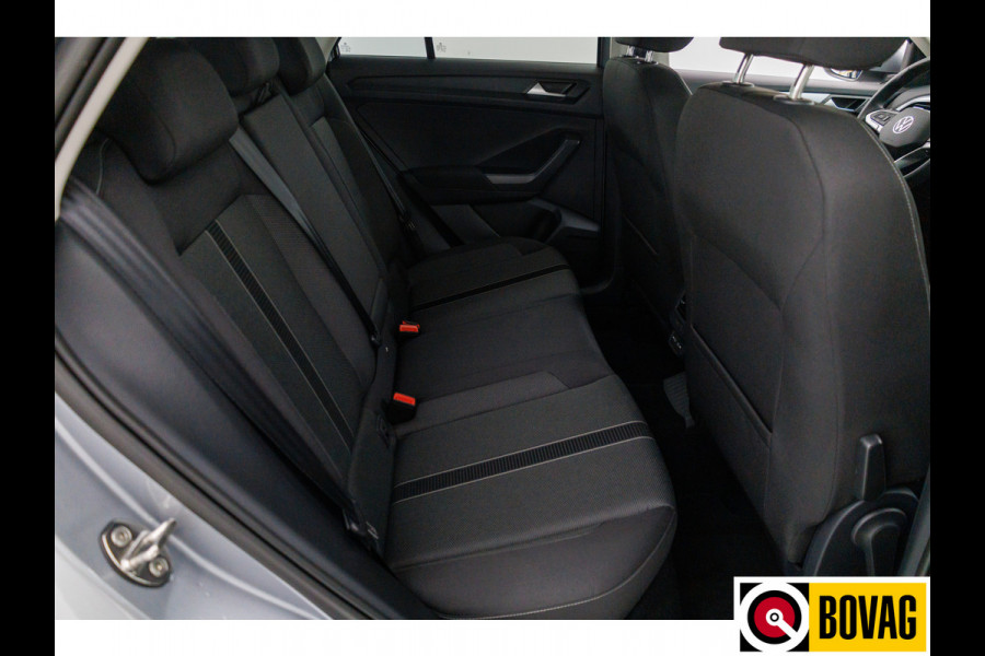 Volkswagen T-Roc 1.5 TSI Business Edition 150 PK | Stoel- Stuurverw. | IQdrive | Aut. inparkeren | Camera Dodehoek detectie, Navigatie, PDC V+A, Virtual cockpit, 4x op voorrraad!
