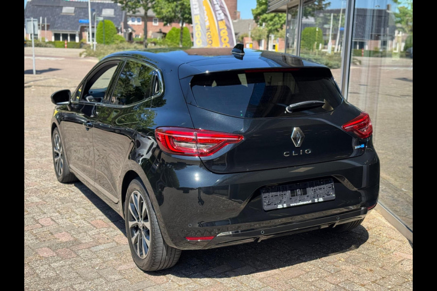 Renault Clio 1.6 E-Tech Full Hybrid 145 techno Groot navi / Virtual cockpit / Camera / P-sensoren V&A