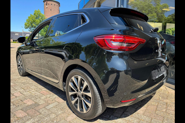 Renault Clio 1.6 E-Tech Full Hybrid 145 techno Groot navi / Virtual cockpit / Camera / P-sensoren V&A