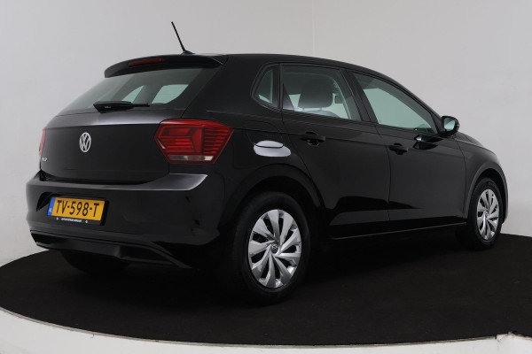 Volkswagen Polo 1.0 TSI Comfortline (NAVIGATIE, BLUETOOTH, CRUISE CONTROL ADAPTIEF, NL-AUTO)