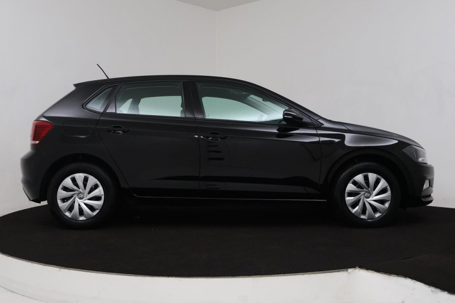 Volkswagen Polo 1.0 TSI Comfortline (NAVIGATIE, BLUETOOTH, CRUISE CONTROL ADAPTIEF, NL-AUTO)
