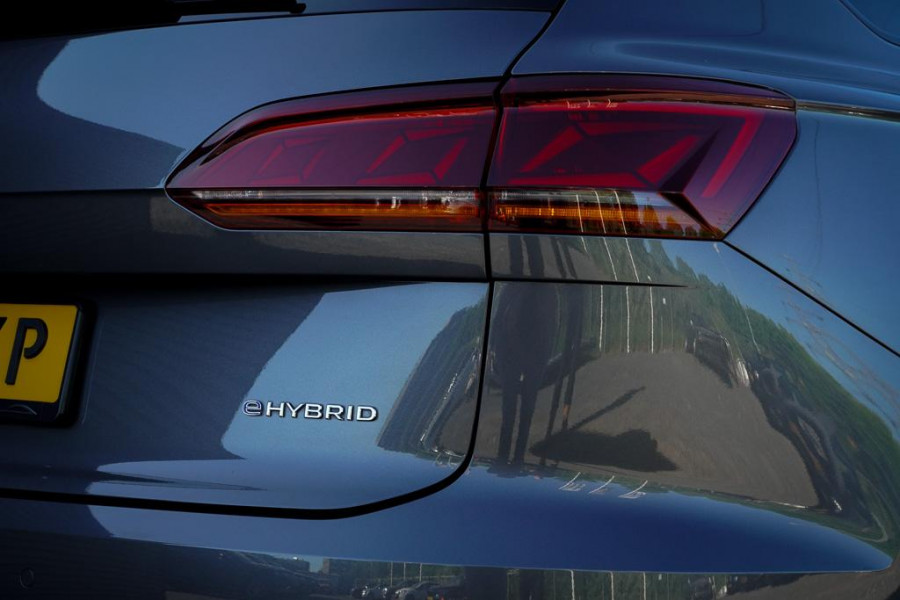 Volkswagen Touareg 3.0 TSi 4MOTION R / Pano / Luchtvering / Incl BTW / ACC