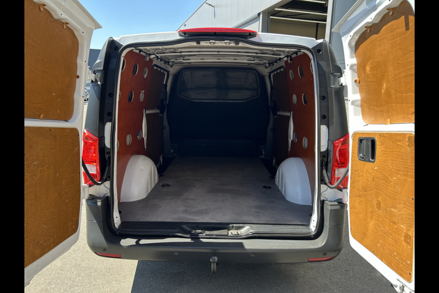 Mercedes-Benz Vito 114 CDI Lang L+R Schuifdeur / 2500KG Trekhaak / Camera / Navigatie / Cruise control / Airco