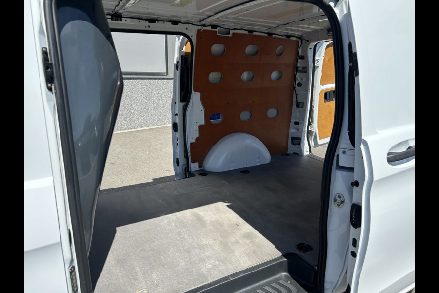 Mercedes-Benz Vito 114 CDI Lang L+R Schuifdeur / 2500KG Trekhaak / Camera / Navigatie / Cruise control / Airco