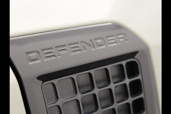 Land Rover Defender 110 P400e 110 SE