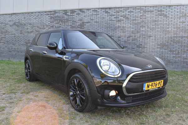 MINI Clubman 1.5 One Chili Serious Business Navigatie Keyless-go Cruise