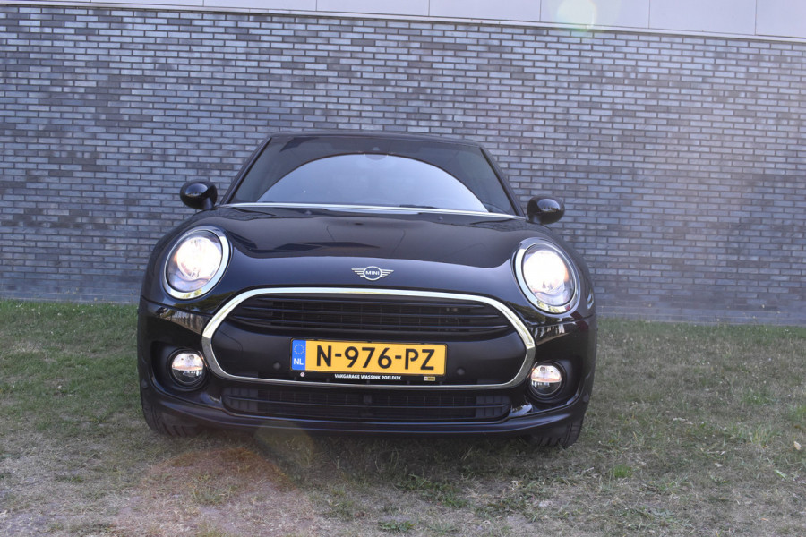 MINI Clubman 1.5 One Chili Serious Business Navigatie Keyless-go Cruise