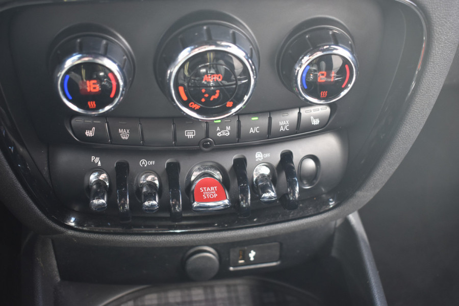 MINI Clubman 1.5 One Chili Serious Business Navigatie Keyless-go Cruise