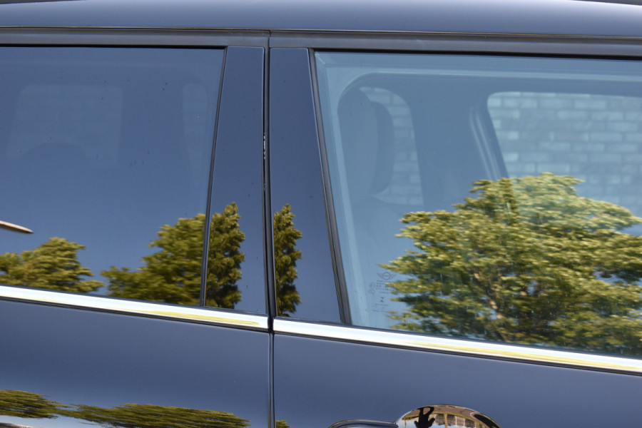 MINI Clubman 1.5 One Chili Serious Business Navigatie Keyless-go Cruise