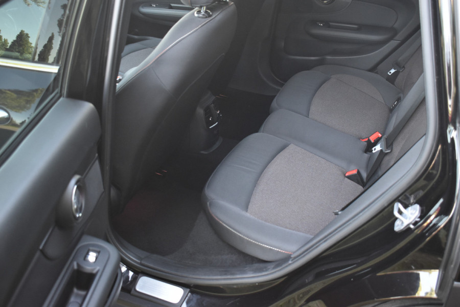 MINI Clubman 1.5 One Chili Serious Business Navigatie Keyless-go Cruise