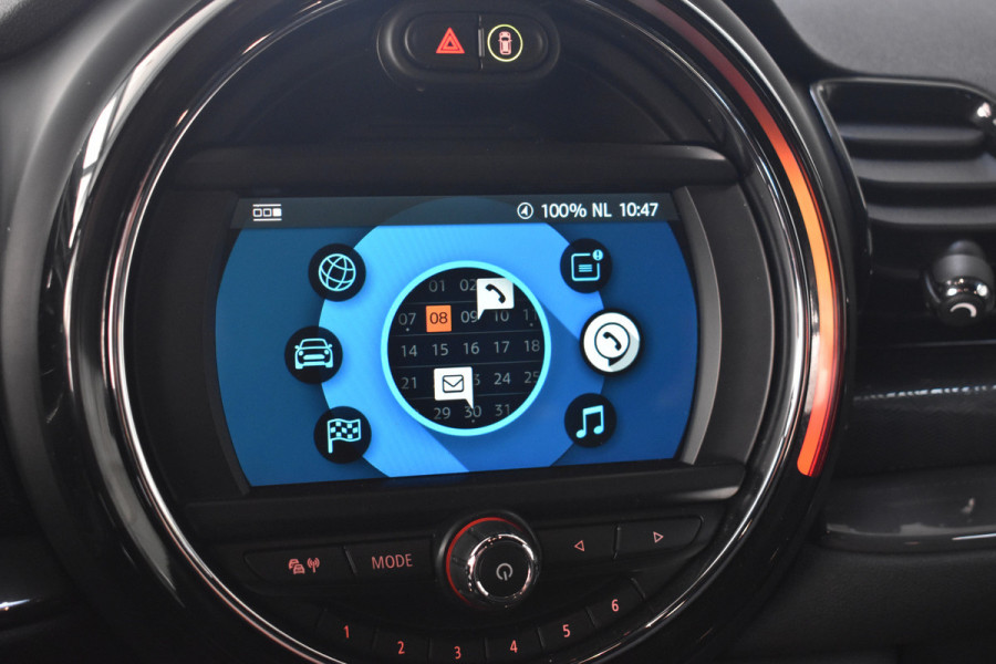 MINI Clubman 1.5 One Chili Serious Business Navigatie Keyless-go Cruise