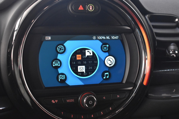 MINI Clubman 1.5 One Chili Serious Business Navigatie Keyless-go Cruise