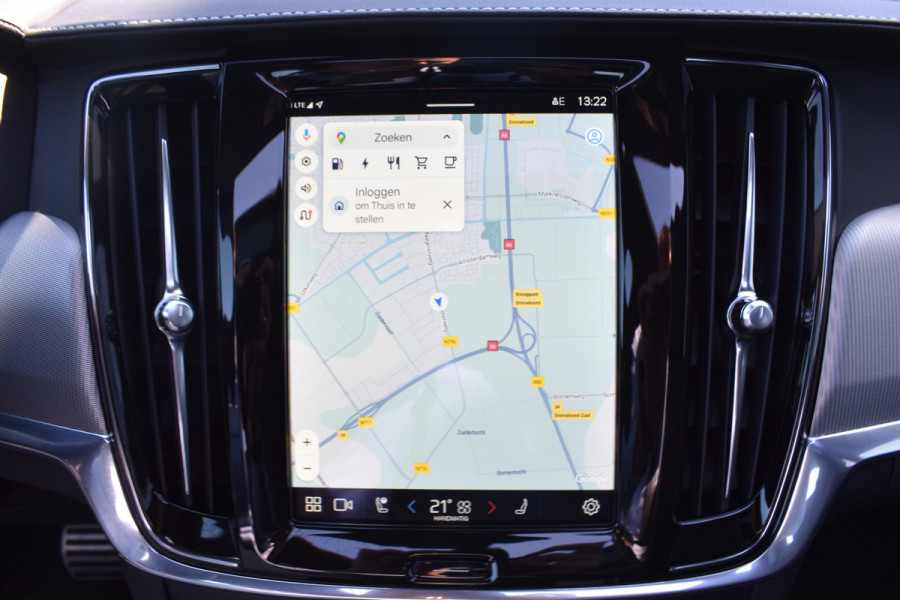 Volvo V90 T8 390PK AWD R-Design HUD | H&K | Trekhaak | Luchtvering | 360 camera | 19"LMV