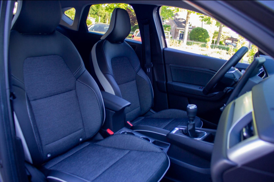 Renault Captur 1.0 TCe 90 techno | incl. fabrieksgarantie | Navi Carplay Camera Ledverlichting