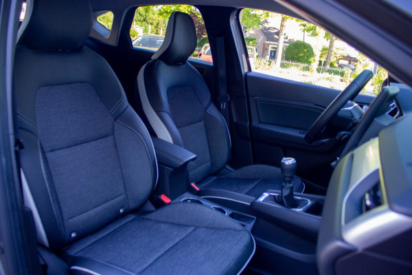 Renault Captur 1.0 TCe 90 techno | incl. fabrieksgarantie | Navi Carplay Camera Ledverlichting