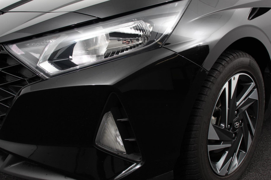 Hyundai i20 1.0 T-GDI Comfort | Navigatie | Apple Carplay/ Android Auto | Camera | Stoel/Stuurverwarming  | 16 Inch Lichtmetalen Velgen | Privacy Glass | Climate Control |