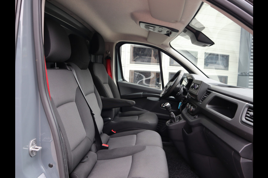 Renault Trafic 2.0 dCi 130 pk T30 L2 Lang - Trekhaak - Cruise - Airco