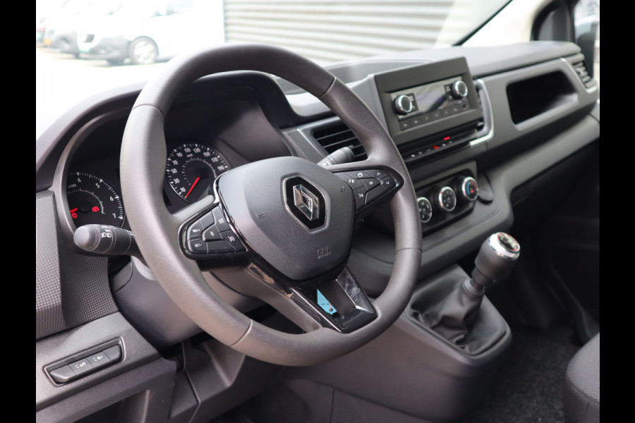 Renault Trafic 2.0 dCi 130 pk T30 L2 Lang - Trekhaak - Cruise - Airco