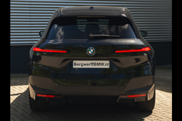 BMW iX xDrive40 - Driving Ass Prof - Harman Kardon - Stoelventilatie