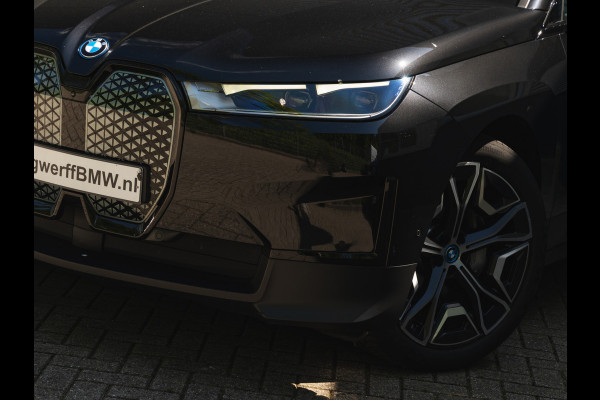 BMW iX xDrive40 - Driving Ass Prof - Harman Kardon - Stoelventilatie