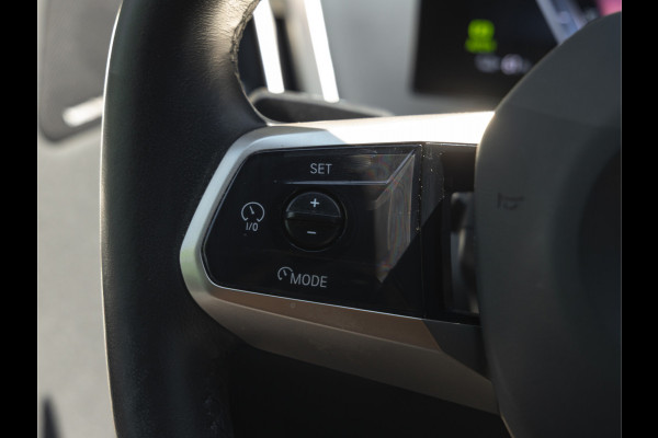 BMW iX xDrive40 - Driving Ass Prof - Harman Kardon - Stoelventilatie