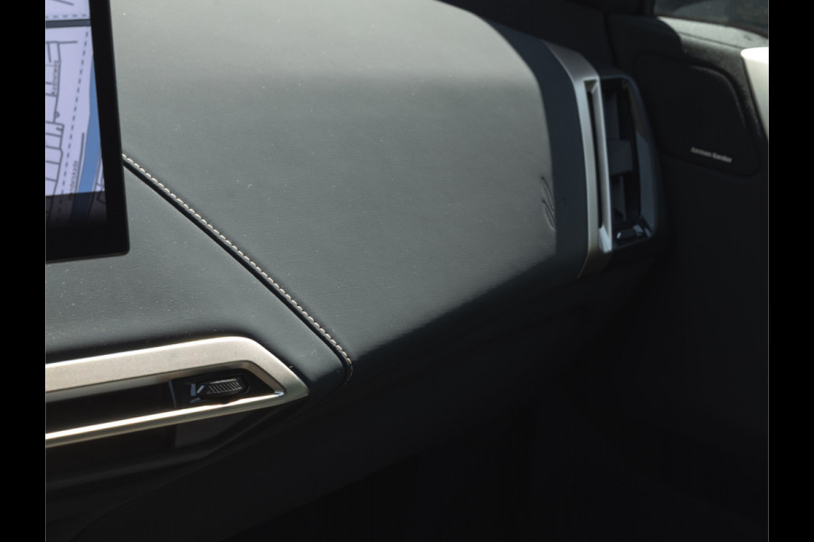 BMW iX xDrive40 - Driving Ass Prof - Harman Kardon - Stoelventilatie